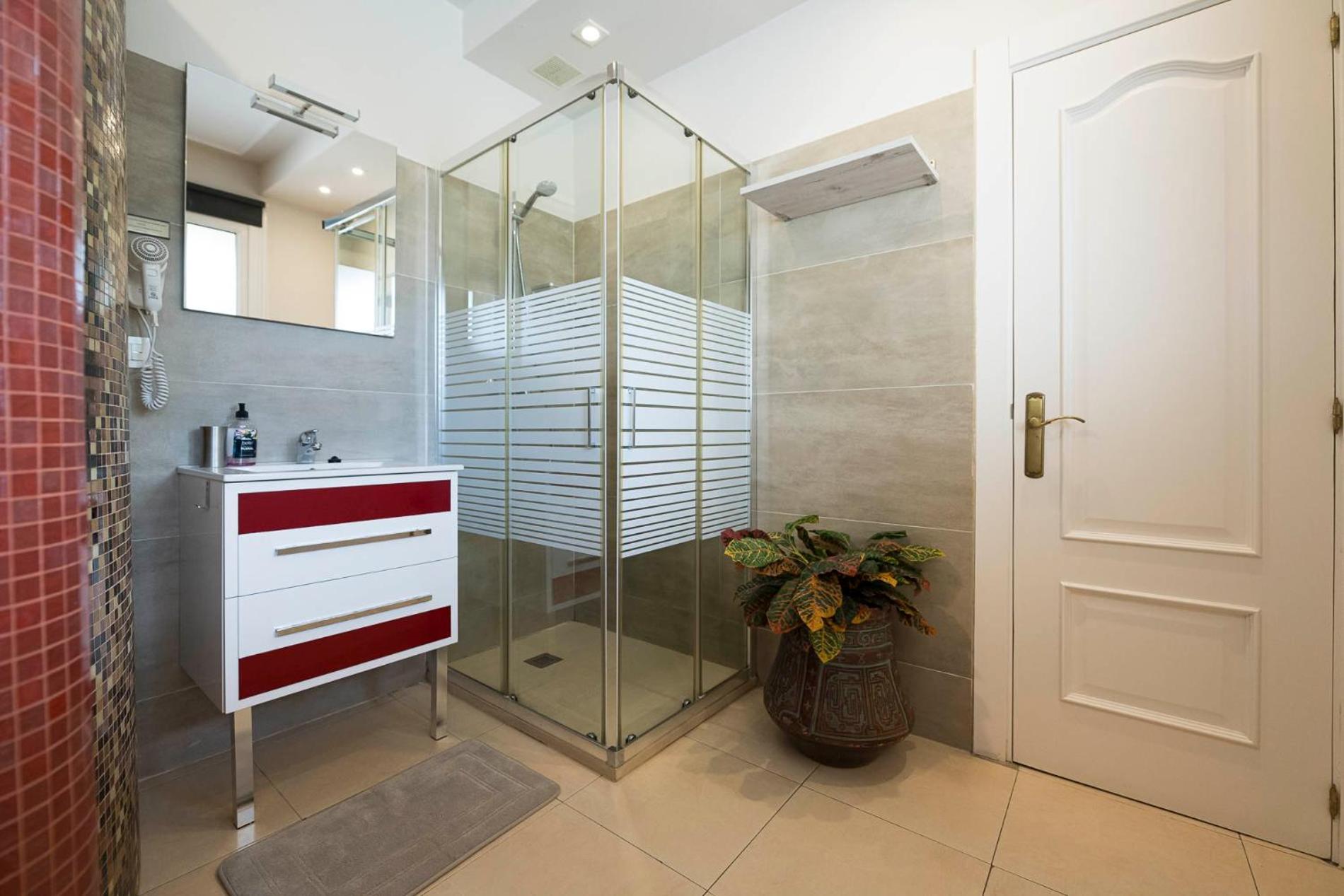 Apartamento Familiar Equipado En La Costa De Zarautz - Oasis Cove Exterior photo