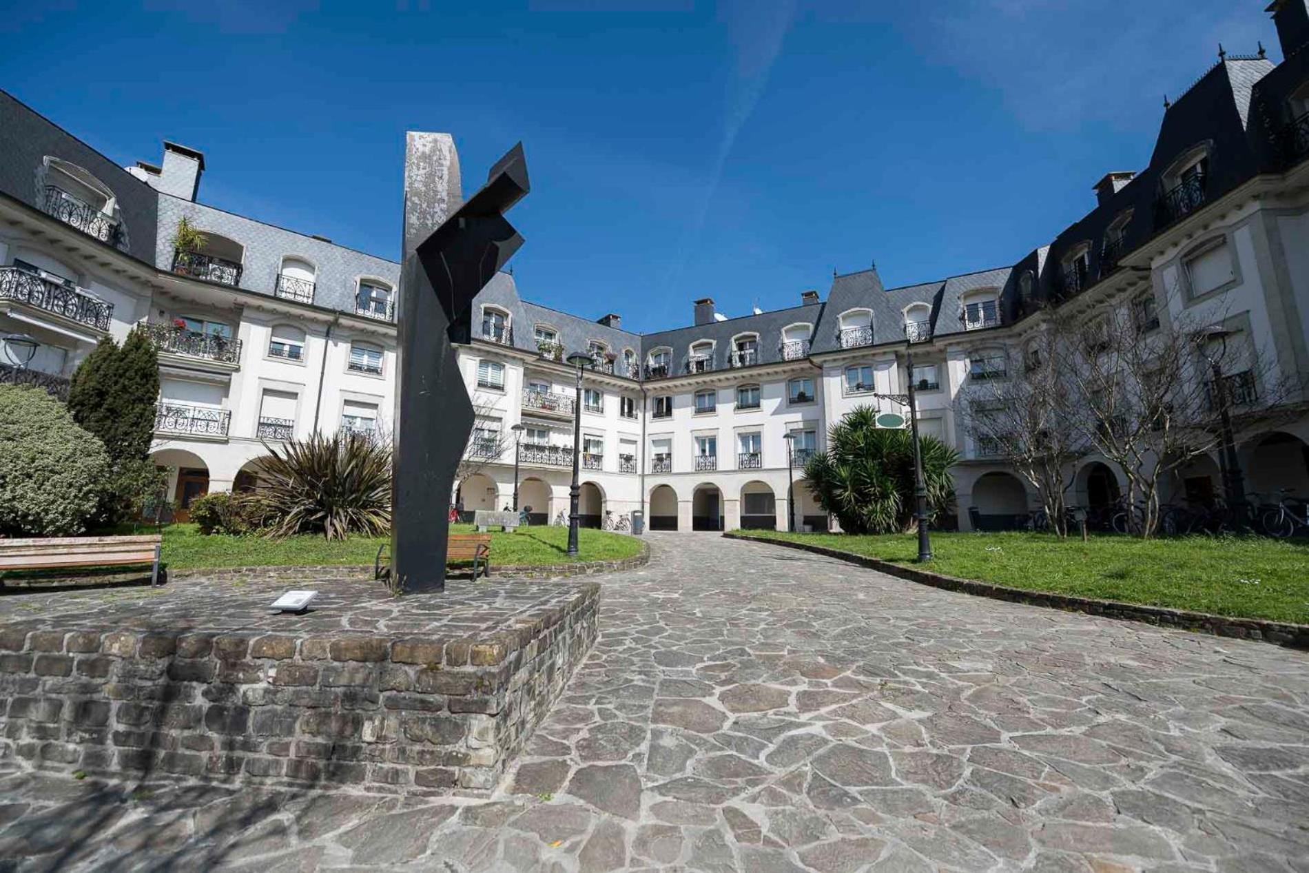 Apartamento Familiar Equipado En La Costa De Zarautz - Oasis Cove Exterior photo